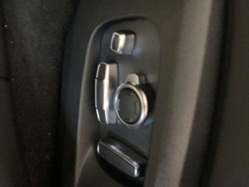 Certified 2025 Jaguar F-PACE R-Dynamic S image 24