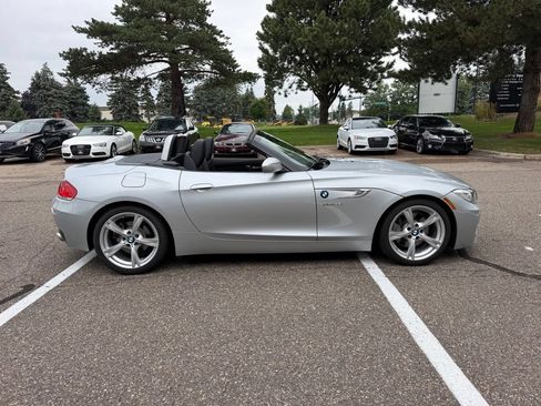 Used 2014 BMW Z4 sDrive35i RWD image 8