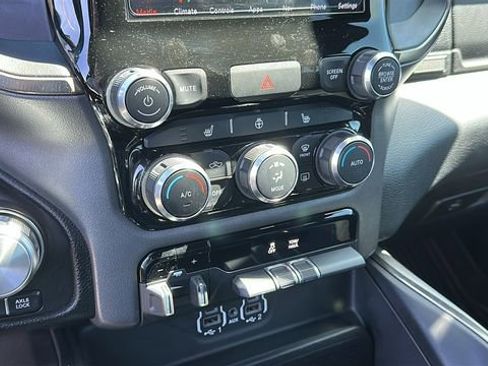 Used 2021 RAM 1500 Rebel AWD/4WD image 14