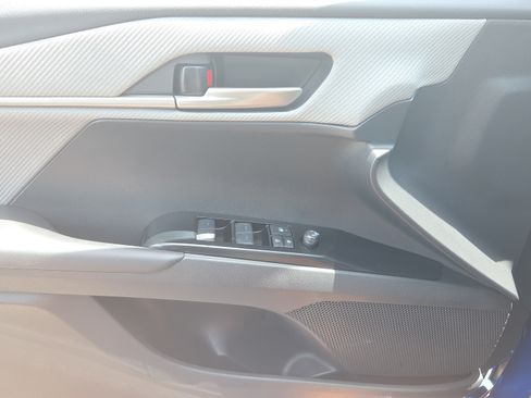Used 2026 Toyota Camry SE FWD image 21
