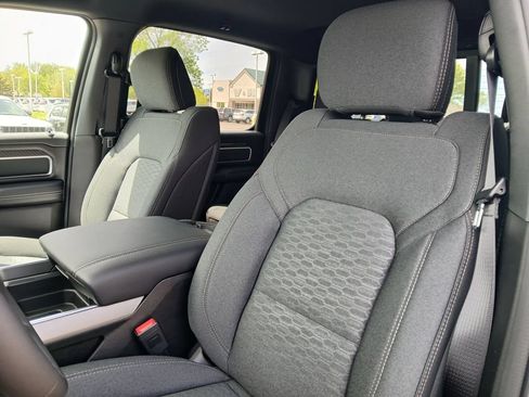 New 2026 RAM 1500 Big Horn AWD/4WD image 14