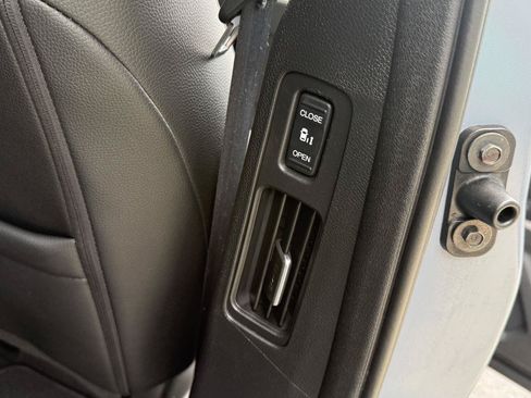 Used 2025 Honda Odyssey Sport-L image 26