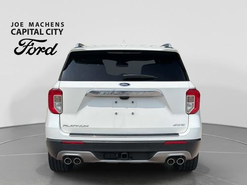 Used 2023 Ford Explorer Platinum w/ Technology Package AWD/4WD image 6