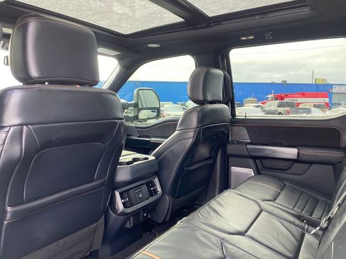 Used 2024 Ford F250 Platinum w/ Tremor Off-Road Package image 20