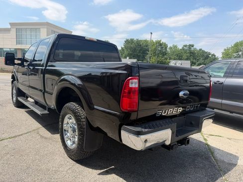 Used 2013 Ford F250 XLT w/ Chrome Pkg AWD/4WD image 5