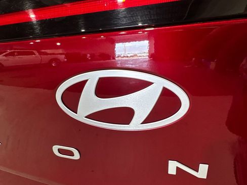 Used 2025 Hyundai Kona SEL FWD image 29