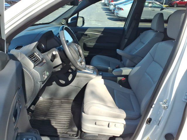 Certified 2023 Honda Passport EX-L image 4