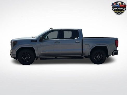 Used 2024 GMC Sierra 1500 Elevation w/ X31 Off-Road Package AWD/4WD image 2
