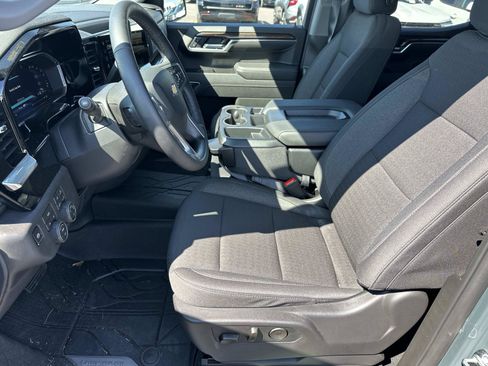 Used 2026 Chevrolet Silverado 1500 LT w/ Safety Package AWD/4WD image 18