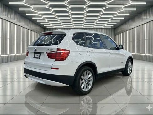 Used 2013 BMW X3 xDrive28i AWD/4WD image 3
