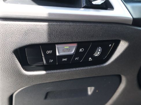 Used 2026 BMW M3 Competition w/ Executive Package image 25