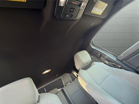 Used 2024 Toyota Tacoma SR5 image 12