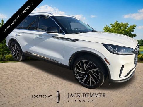 Certified 2025 Lincoln Aviator Reserve w/ Equipment Group 201A AWD/4WD image 10