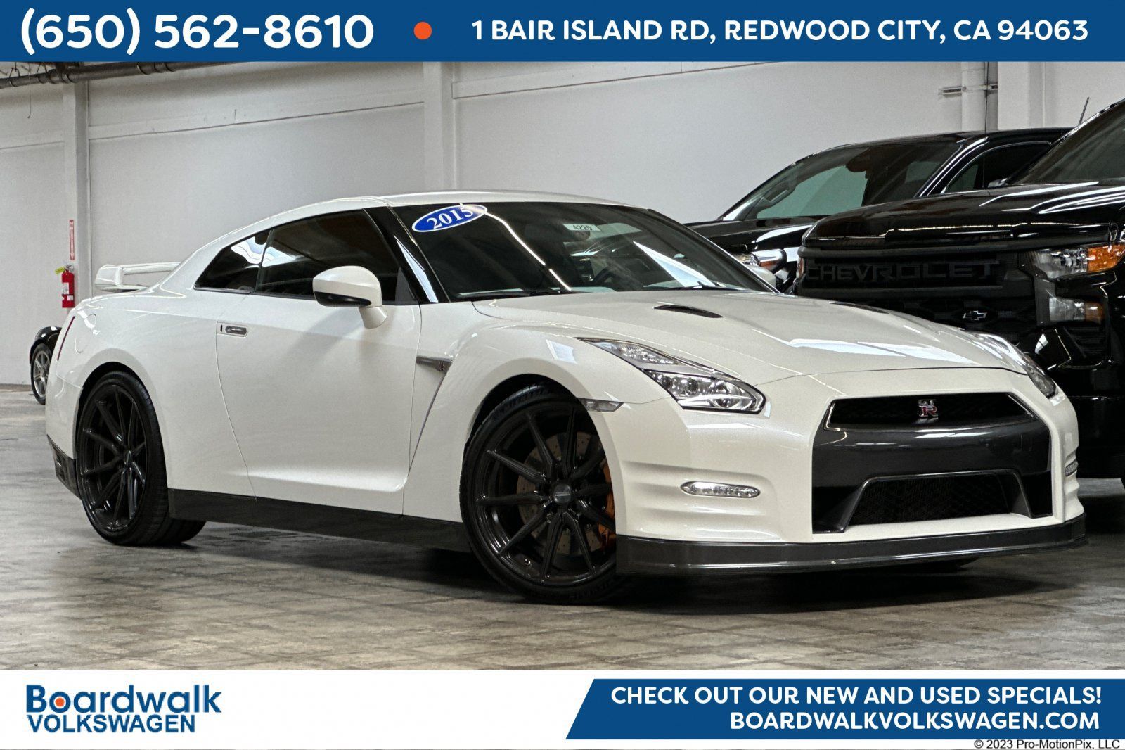 Used 2015 Nissan GT-R Premium AWD/4WD image 1