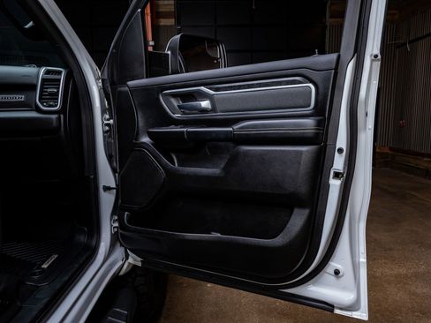 Used 2021 RAM 1500 Big Horn image 38