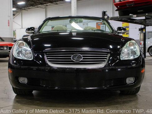 Used 2004 Lexus SC 430 Convertible RWD image 13