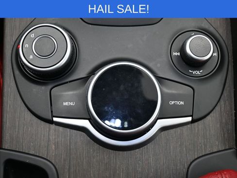 Used 2018 Alfa Romeo Giulia Ti image 25