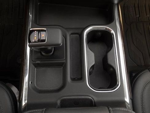 New 2026 GMC Sierra 1500 Elevation w/ Elevation Premium Package AWD/4WD image 24