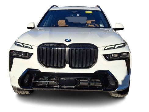 Certified 2023 BMW X7 xDrive40i w/ M Sport Package image 2