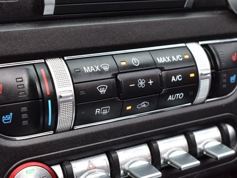 Used 2020 Ford Mustang Premium RWD image 28