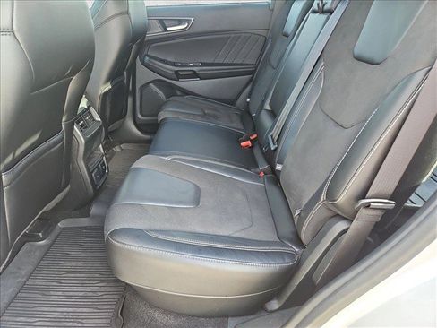 Used 2019 Ford Edge ST w/ Convenience Package AWD/4WD image 19