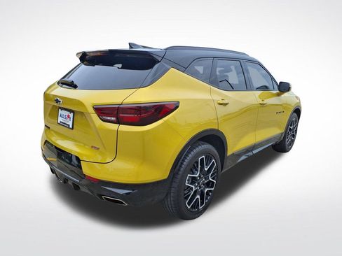 Used 2023 Chevrolet Blazer RS FWD image 7