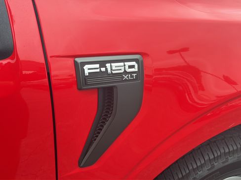Used 2021 Ford F150 XLT w/ Equipment Group 302A High AWD/4WD image 33