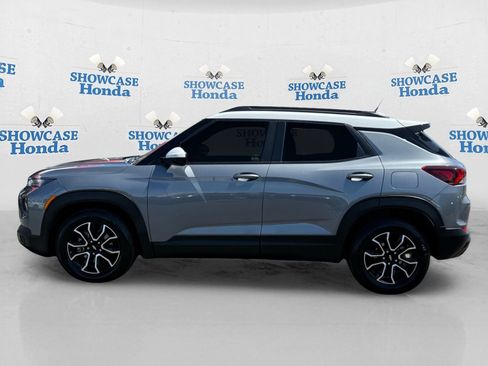 Used 2021 Chevrolet TrailBlazer ACTIV w/ Convenience Package FWD image 4