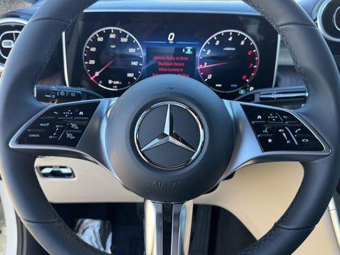 New 2026 Mercedes-Benz GLC 300 image 11