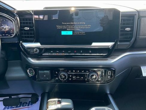 New 2026 Chevrolet Silverado 1500 LT Trail Boss w/ LT Trail Boss Premium Package AWD/4WD image 6