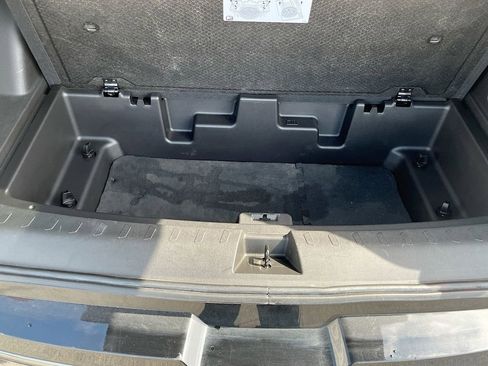 Used 2023 Chevrolet Traverse Premier w/ Redline Edition AWD/4WD image 28