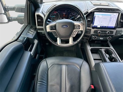 Used 2022 Ford F350 Platinum image 22