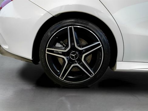 Used 2022 Mercedes-Benz CLA 35 AMG 4MATIC image 14