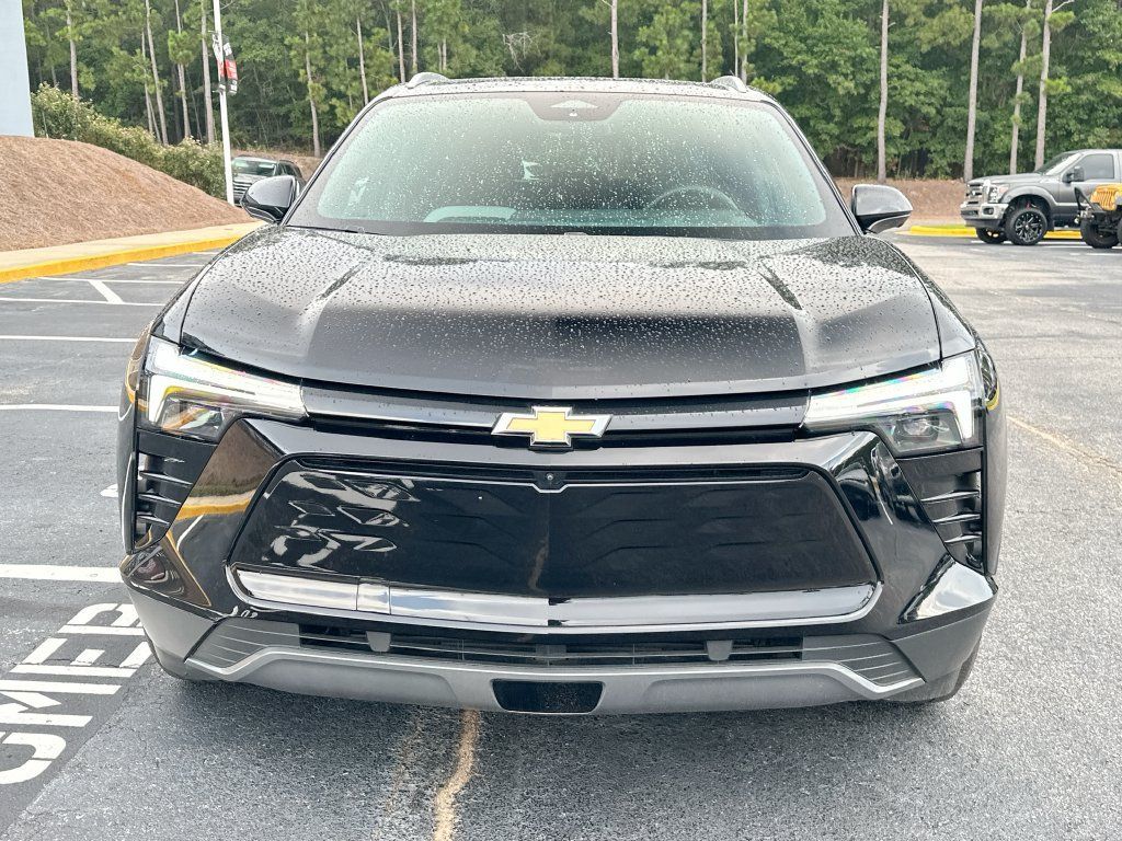 Used 2024 Chevrolet Blazer EV LT AWD/4WD image 5