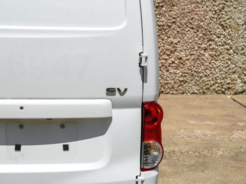 Used 2017 Nissan NV200 SV w/ Technology Package FWD image 39