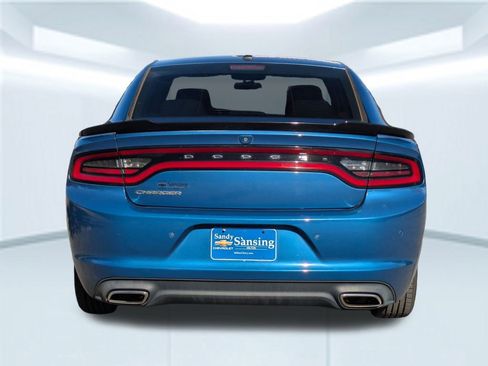 Used 2020 Dodge Charger SXT image 5