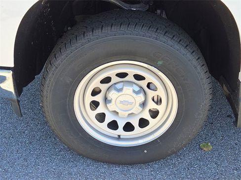 New 2025 Chevrolet Silverado 1500 W/T w/ WT Safety Package image 9