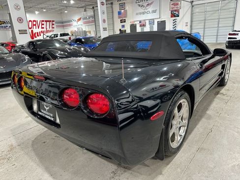 Used 2002 Chevrolet Corvette Convertible w/ Preferred Equipment Group2 image 6