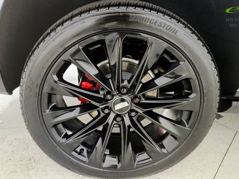 Used 2026 Cadillac Escalade Platinum Sport w/ LPO, ONYX Package AWD/4WD image 93