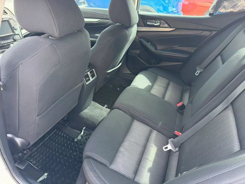 Used 2017 Nissan Maxima 3.5 S image 18