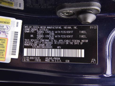 Used 2022 Toyota Sienna XLE image 42