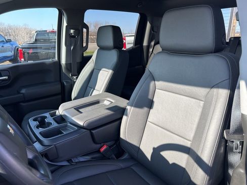 New 2026 Chevrolet Silverado 1500 W/T w/ WT Value Package AWD/4WD image 18