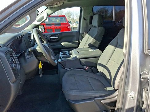 Used 2020 Chevrolet Silverado 1500 Custom w/ Custom Value Package image 10