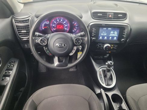 Used 2019 Kia Soul w/ Convenience Package FWD image 22