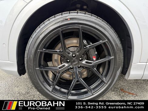 Used 2021 Audi SQ8 Prestige AWD/4WD image 10