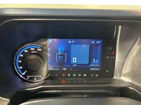Used 2022 Ford Bronco Outer Banks w/ Sasquatch Package AWD/4WD image 20