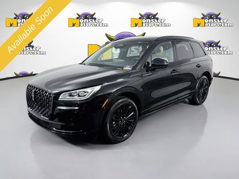 Used 2023 Lincoln Corsair Reserve w/ Equipment Group 201A AWD/4WD image 1