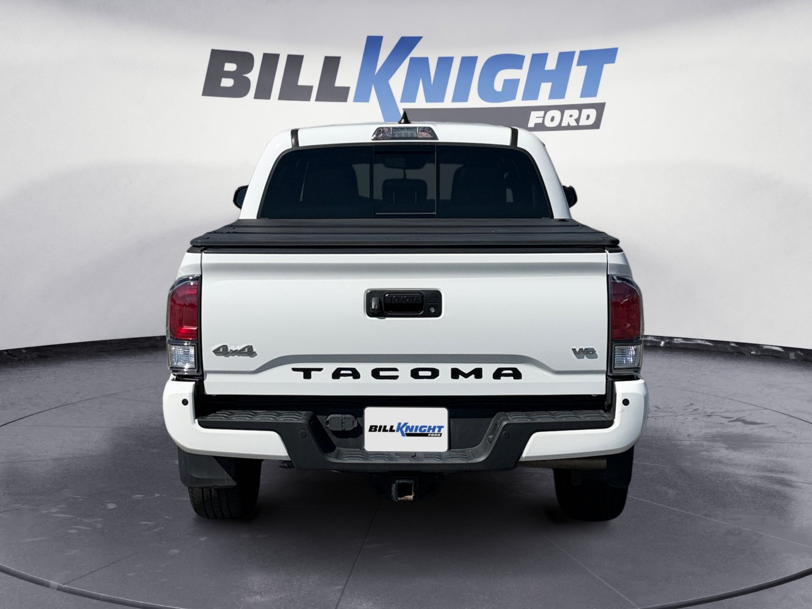 Used 2022 Toyota Tacoma Limited AWD/4WD image 4