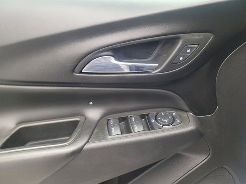 Used 2024 Chevrolet Equinox LT AWD/4WD image 27