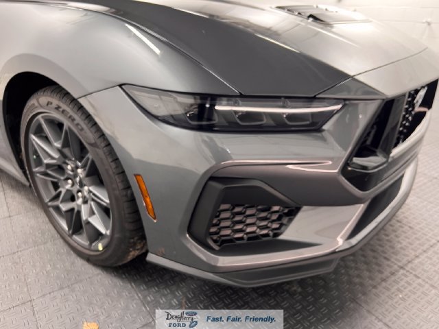 New 2026 Ford Mustang GT Premium w/ GT Performance Package RWD image 12